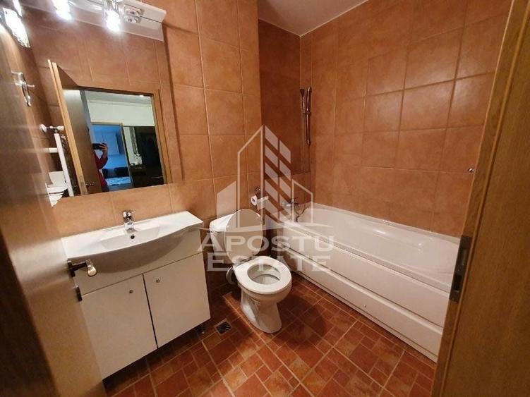 Apartament cu 2 camere decomandat în Aradului