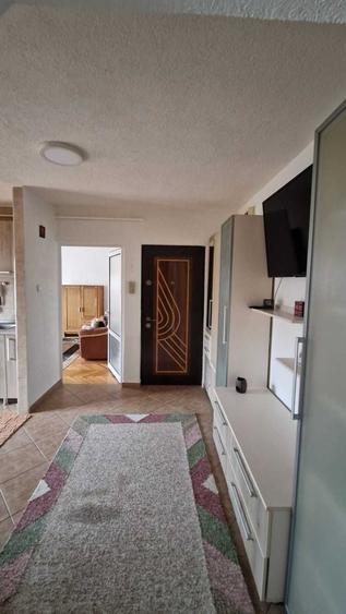 Apartament cu 2 camere decomandat în Tolstoi