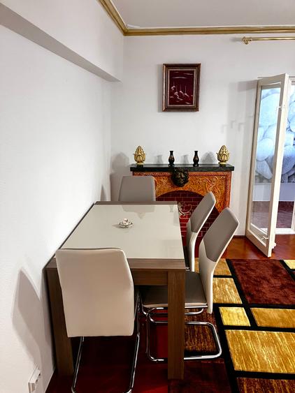 Apartament cu 3 camere decomandat în Aviatorilor