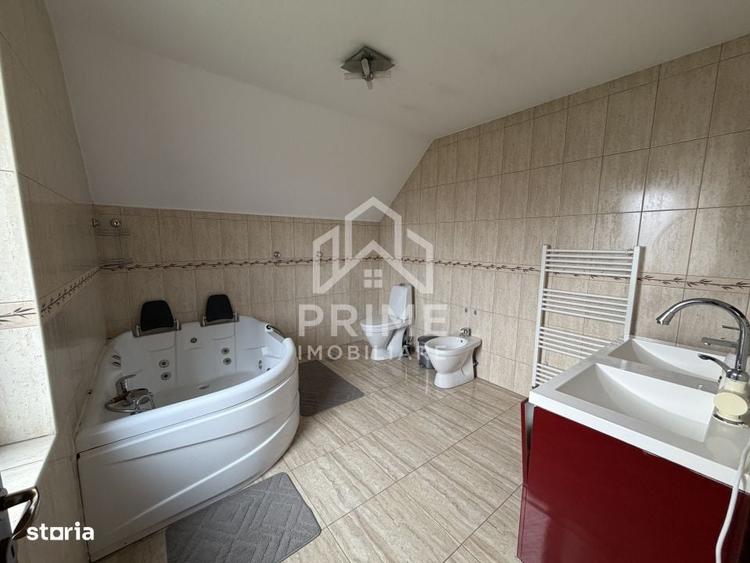 Casă cu 4 camere în Bărăbanț