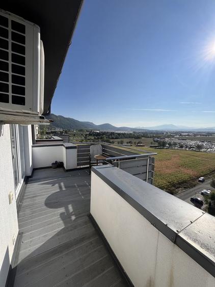 Apartament cu 2 camere decomandat în Avantgarden