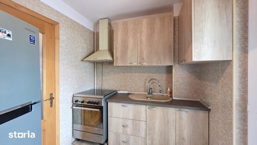 Apartament cu 2 camere decomandat în Gara de Nord