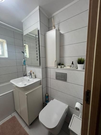 Apartament 2 camere decomandat, 56.21 mp, renovat complet, Bd. București - 11