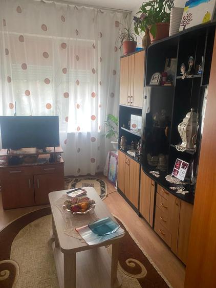 Garsonieră semidecomandată în CET