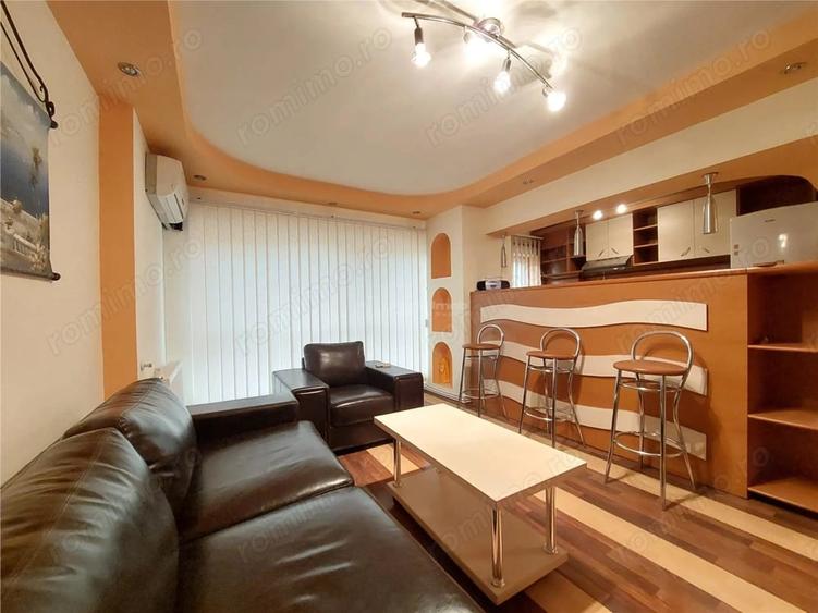 Apartament cu 2 camere decomandat în Ultracentral