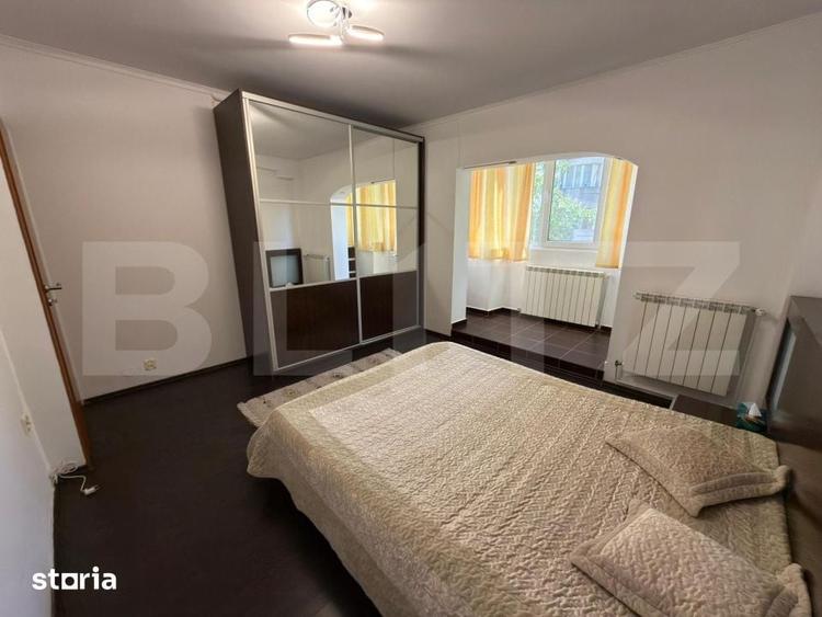 Apartament cu 3 camere decomandat în Peneș Curcanul