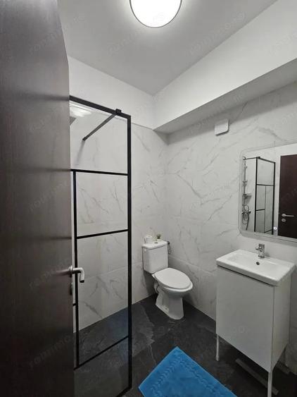 Apartament cu 3 camere decomandat, mobilat în Prelungirea Ghencea