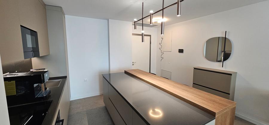 Apartament cu 2 camere semidecomandat, mobilat în Floreasca