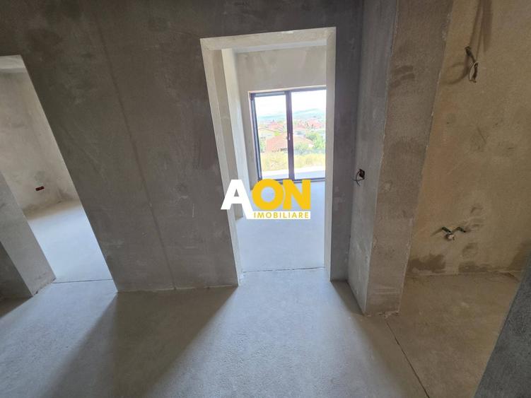 Duplex cu 4 camere cu Canalizare în Cetate