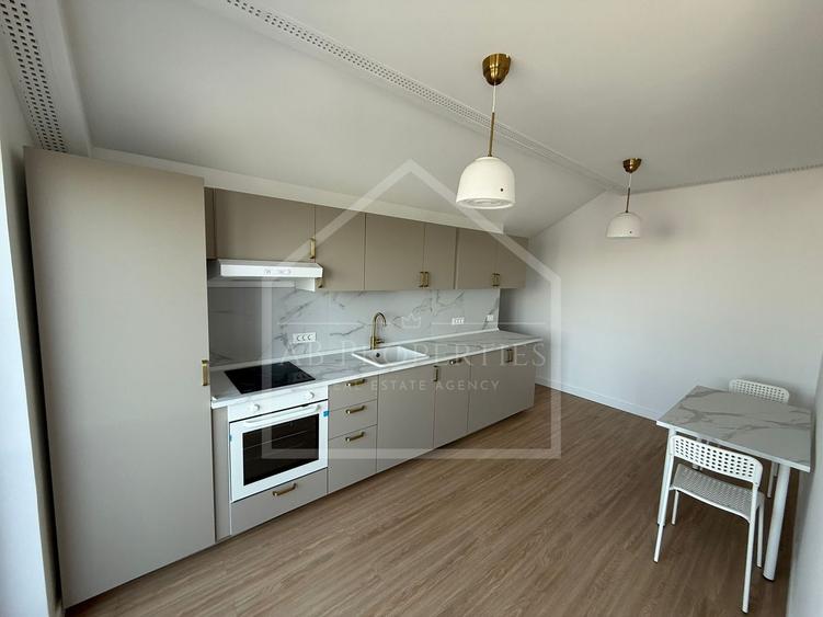 Apartament cu 2 camere semidecomandat, mobilat în Străulești