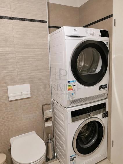 Apartament cu 3 camere în Dumbrăvița
