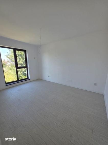 Vanzare Vila Individuala/Cristalului/5 camere id nr 54 - 13