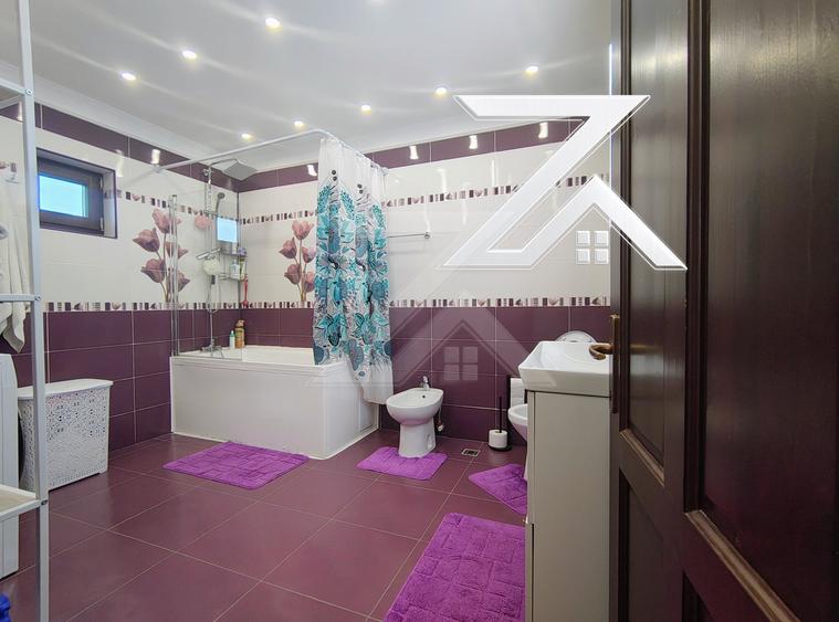 Casă individuală cu 4 camere cu Teren 1299 Mp în Albești