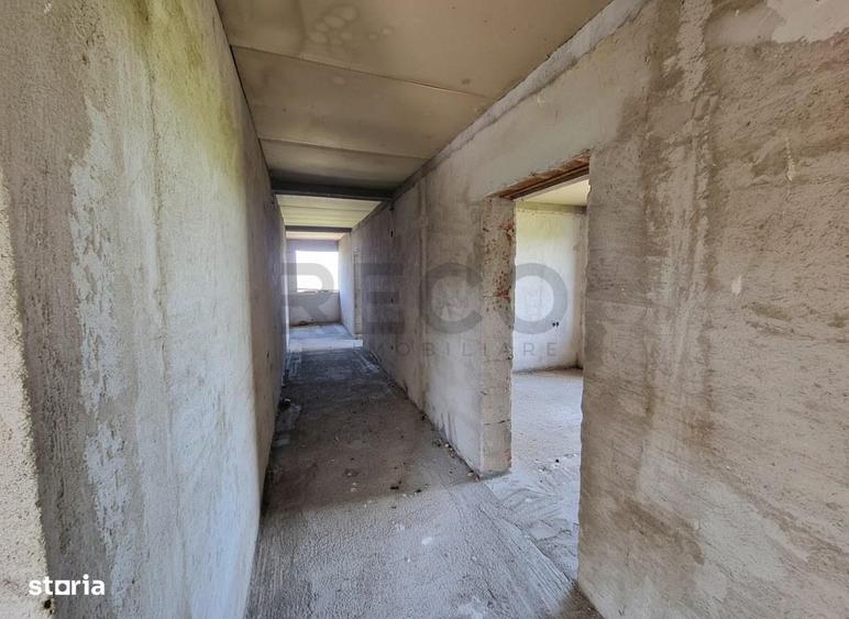 Spațiu comercial, de 470 mp, în Petreasa
