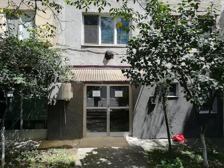 Spațiu comercial, de 40 mp, în Exterior Vest