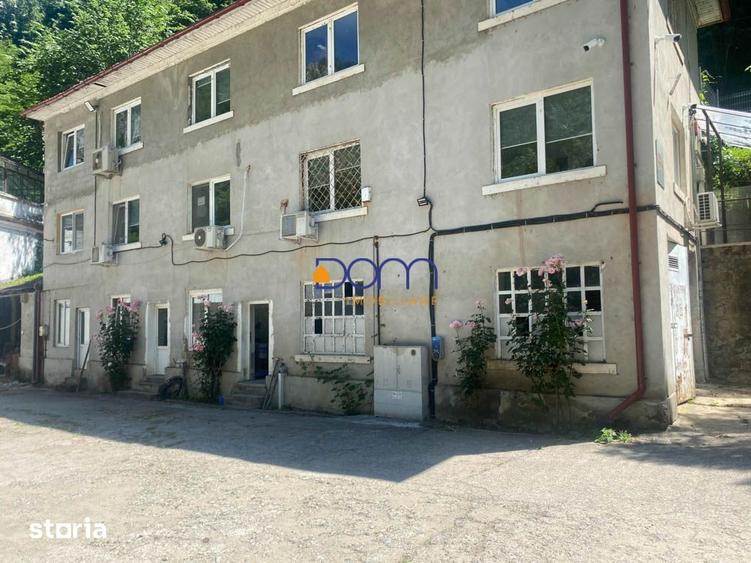 Spațiu comercial, de 100 mp, în Central