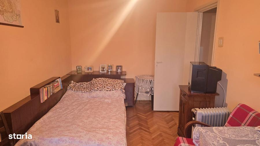 Apartament cu 2 camere în Piața Centrală