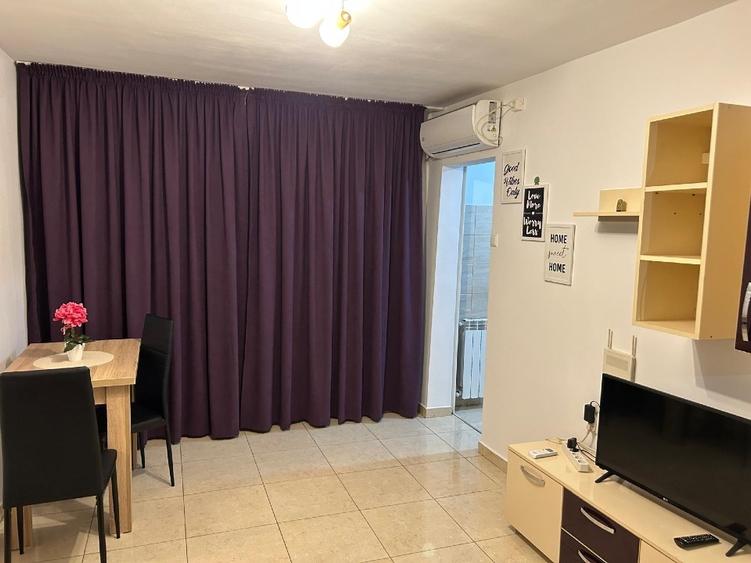 Apartament cu 2 camere semidecomandat în Tomis Nord