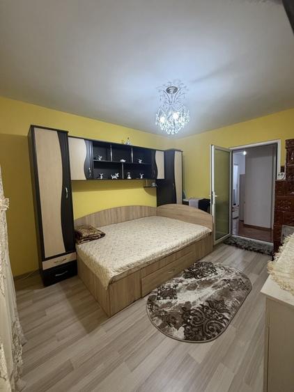 Apartament cu 3 camere în Gemenele