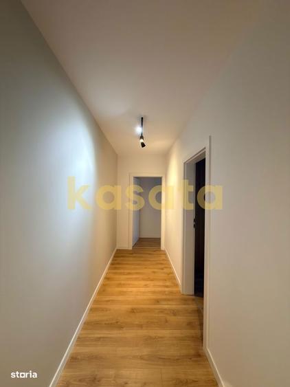 Apartament cu 3 camere, mobilat în Tei