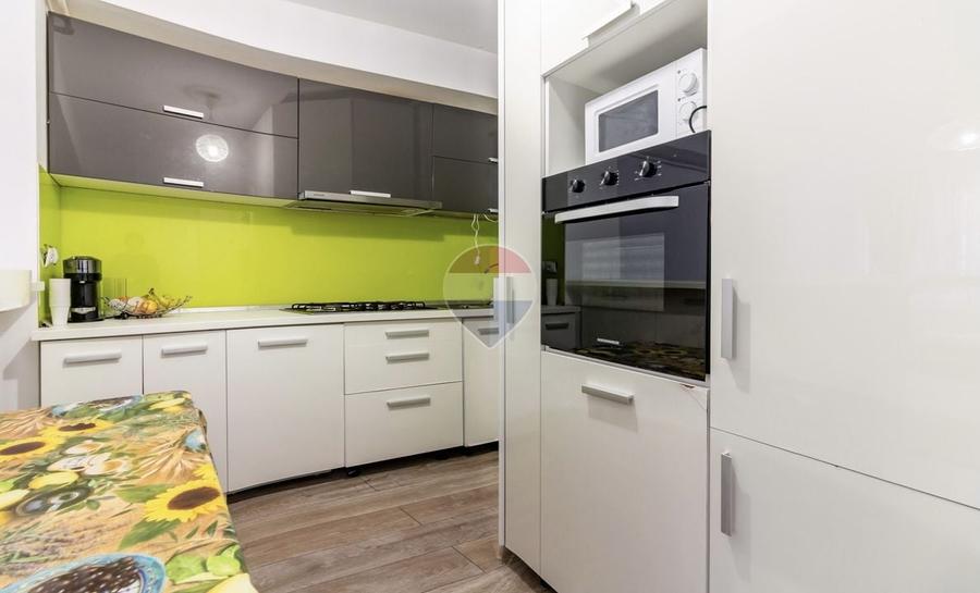 Apartament cu 4 camere decomandat, mobilat în Bucureștii Noi