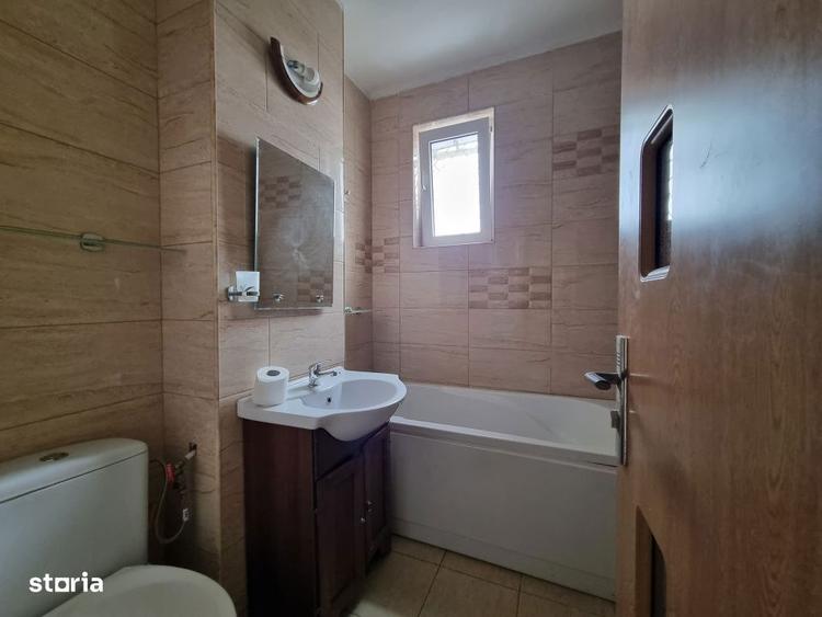 Apartament 2 camere, 47 mp utili, cu imbunatatiri, liber la vanzare - 2