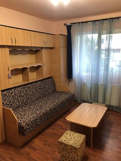 Inchiriez apartament cu 2 camere perioada Untold+ pana la 4 abonamente la cerere - 1