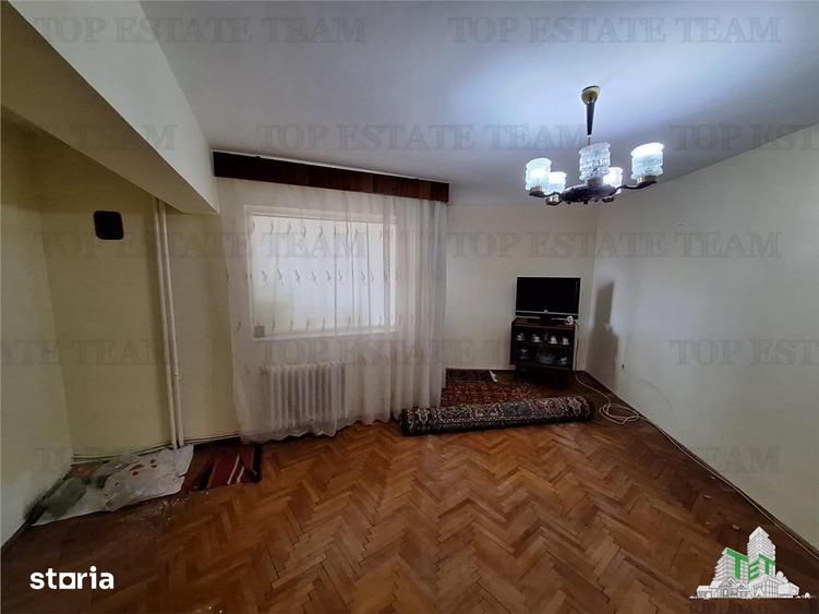 Apartament cu 3 camere decomandat în Ultracentral
