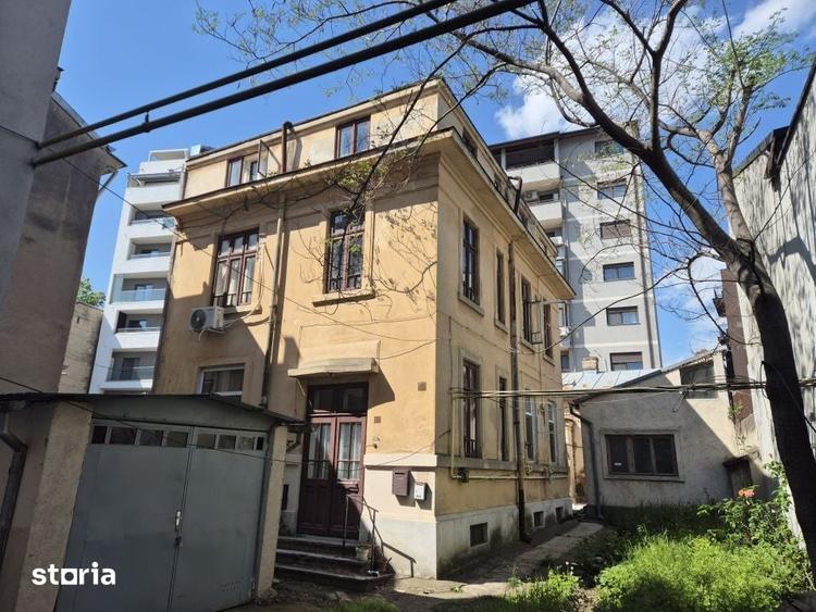 Apartament cu 2 camere în Eminescu