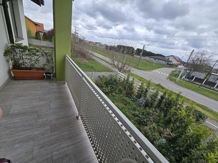 Apartament cu 2 camere semidecomandat în Chișoda