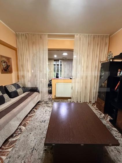 Apartament 4 camere, decomandat , 97 m2 , Micro 13 - 2