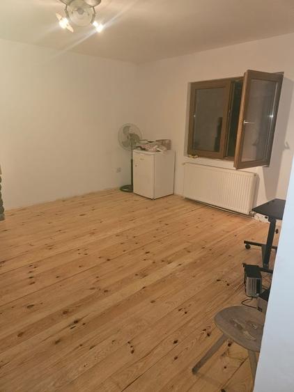 Casă cu 6 camere cu Teren 280 Mp în Pantelimon