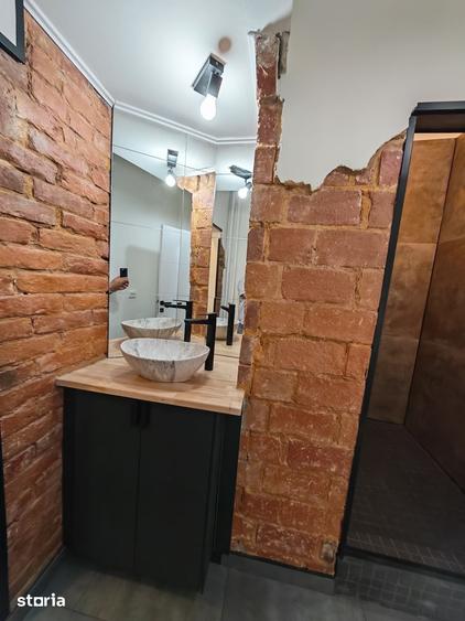 Apartament cu 3 camere în Gara de Nord