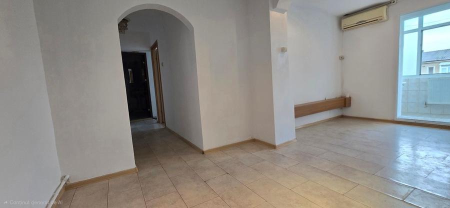 Apartament cu 3 camere decomandat în Micro 6