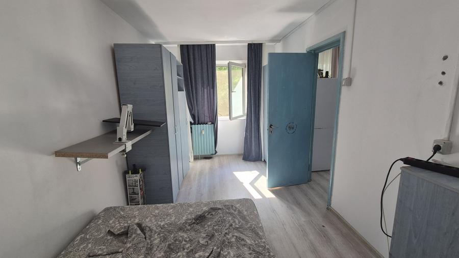 Apartament cu 2 camere nedecomandat, mobilat în Inel II