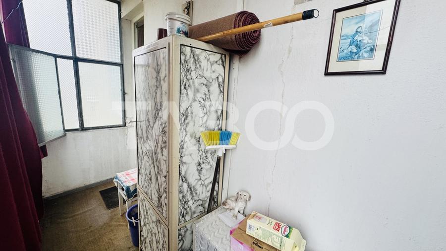 Apartament cu 2 camere nedecomandat, mobilat în Mihai Viteazul