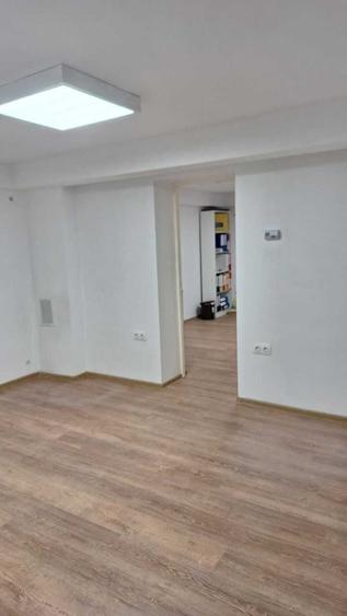 Apartament cu 2 camere semidecomandat în Ultracentral