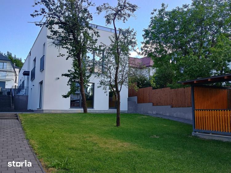 Spațiu comercial, de 500 mp, în Zorilor