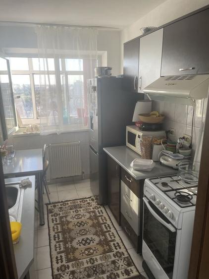 Apartament cu 2 camere decomandat în Exterior Vest