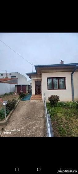 Casă cu 6 camere cu Teren 400 Mp în 8 Martie
