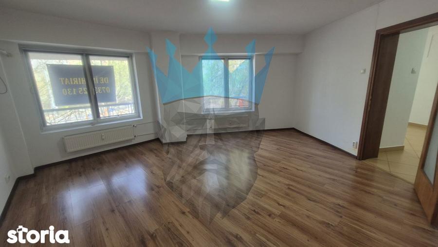 Apartament cu 2 camere în Centrul Civic
