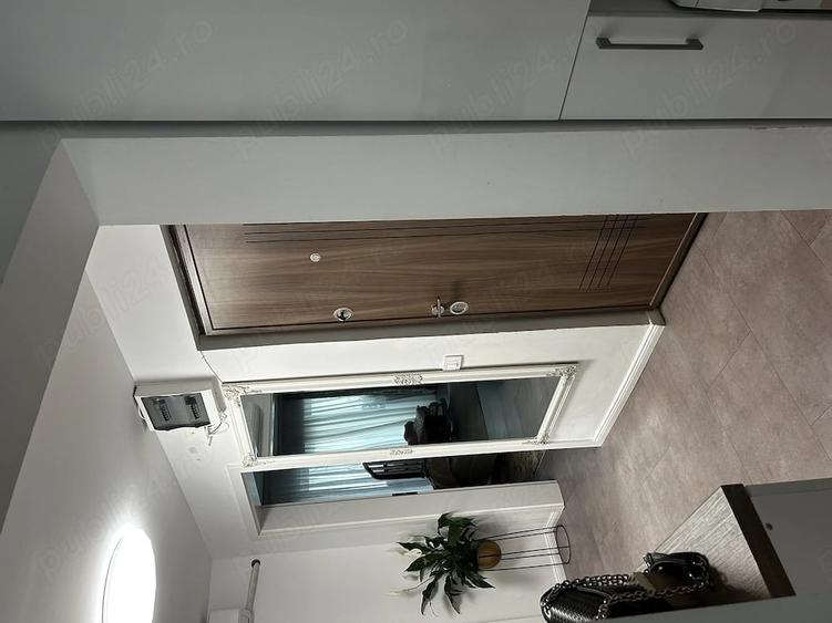 Apartament cu 3 camere decomandat în Steaua