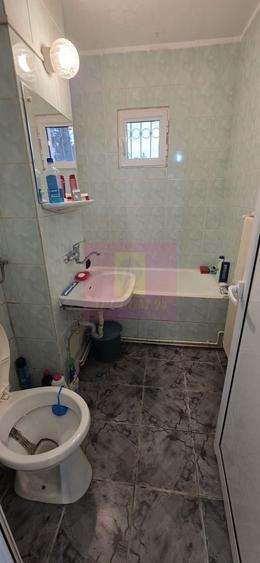 Apartament cu 3 camere decomandat în Autogară