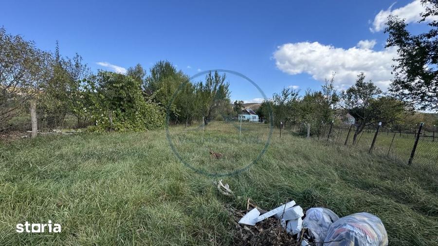 Casă cu 3 camere cu Teren 2678 Mp în Mărișelu