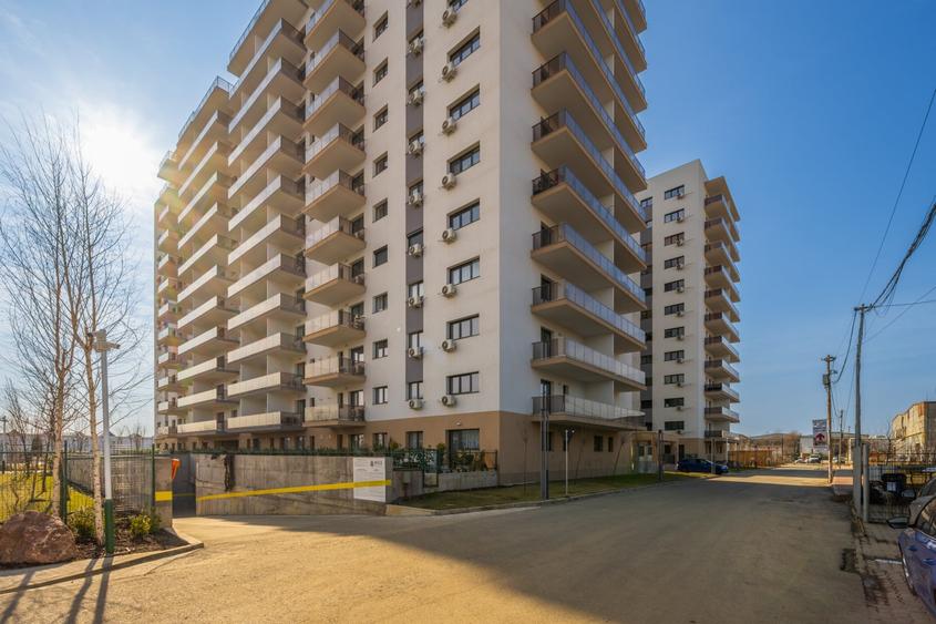 Apartament cu 2 camere semidecomandat, mobilat în Industriilor