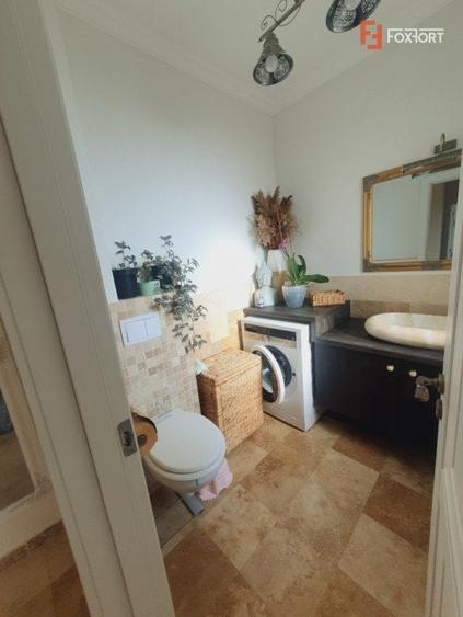 Duplex cu 4 camere cu Canalizare în Urseni