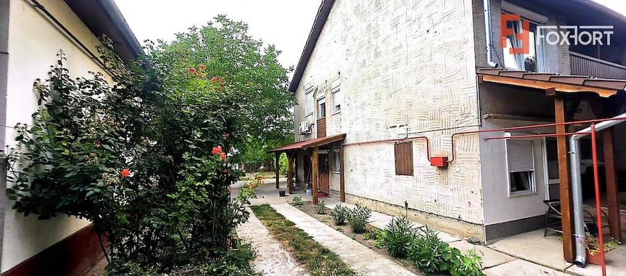 Casă cu 4 camere cu Teren 547 Mp în Central