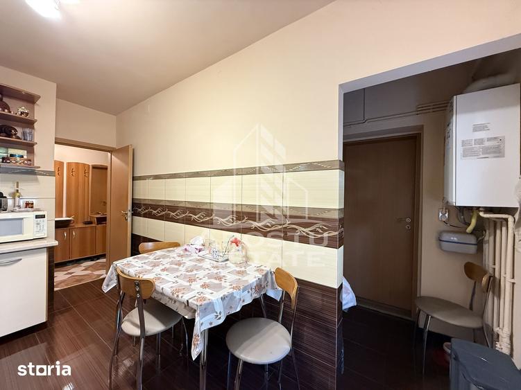 Apartament cu 3 camere în Dorobanților