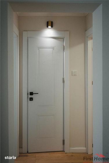 Apartament cu 3 camere, mobilat în Sud