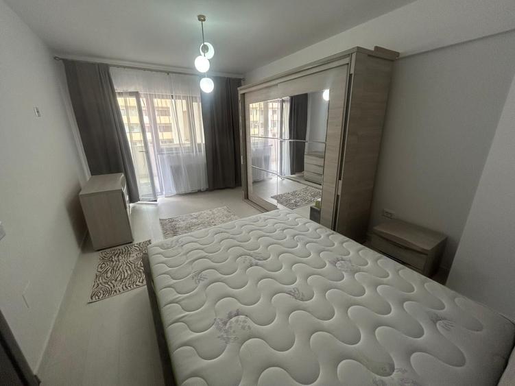 Apartament cu 2 camere decomandat în Exterior Vest